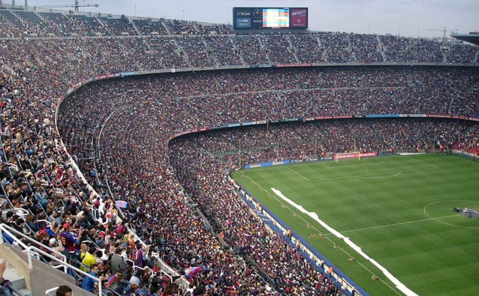 football stadium 62891 640 wikiimages da pixabay